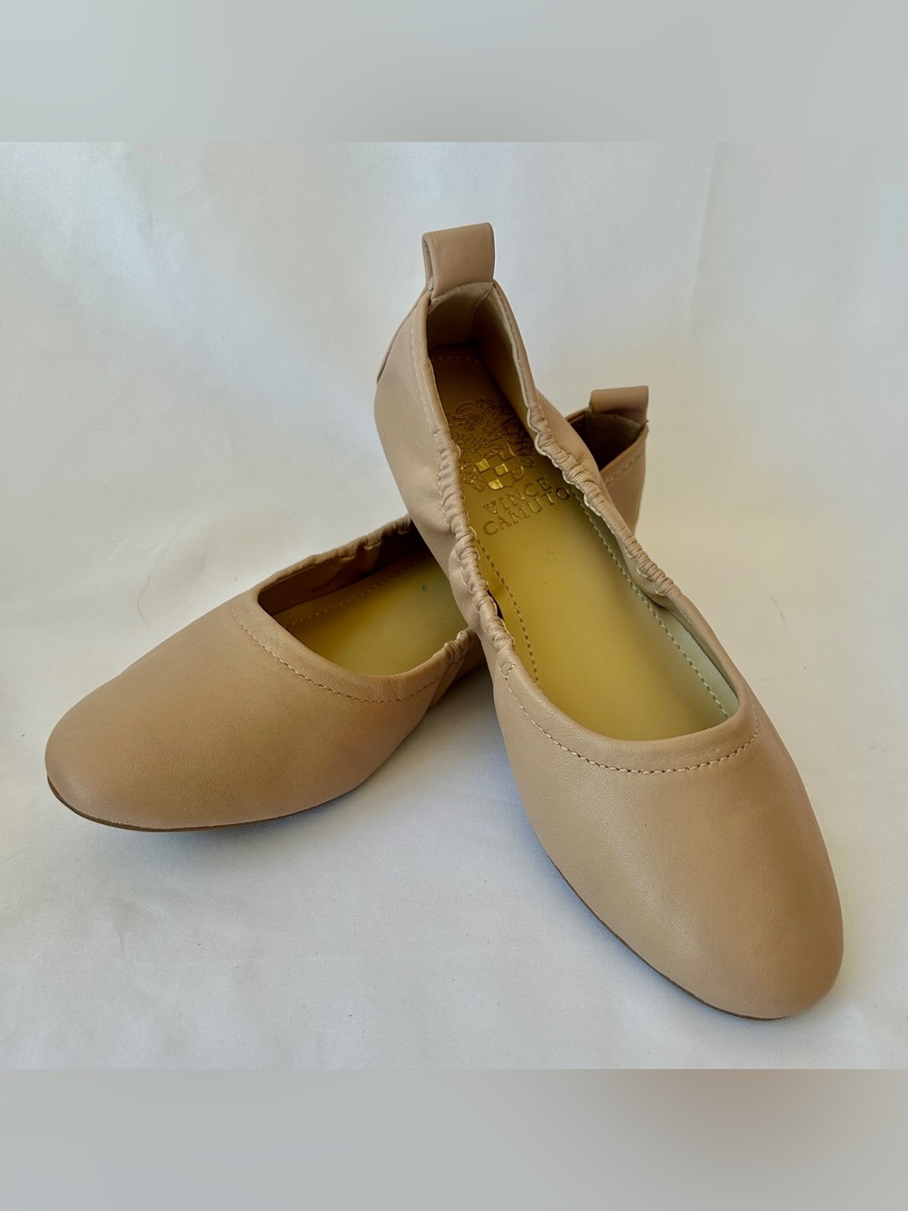 Vince Camuto Women's Ballet Flats Belle Blush Leather Round Toe Slip-On 6.5